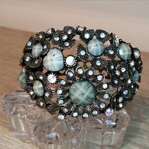 CHUNKY Brass Tone Statement Clamper Bracelet Bejeweled